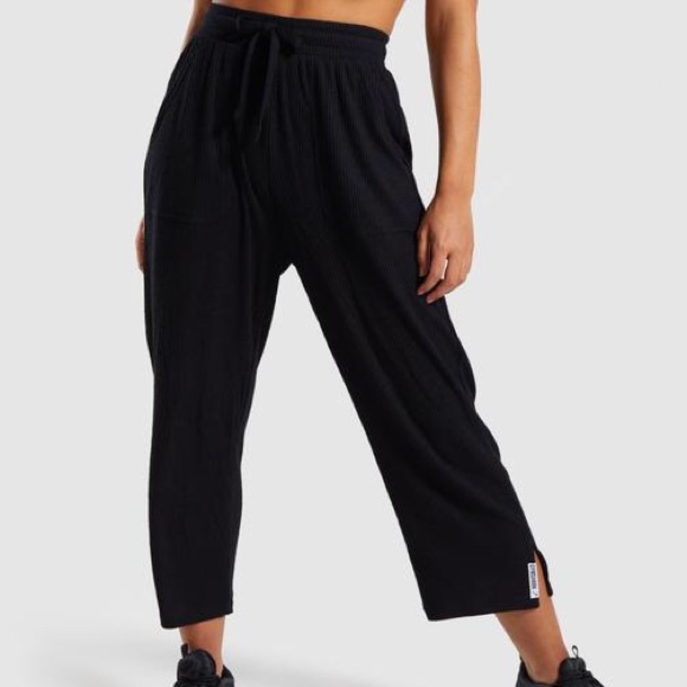 Gym Shark Relaxed Fit Joggers